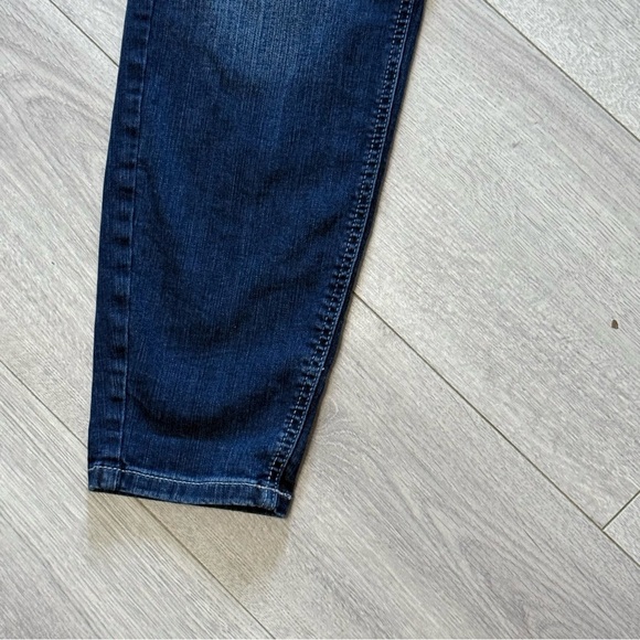 M. Jeans by Maurices Mid Rise Short Women's Jeans 20W - Picture 2 of 10